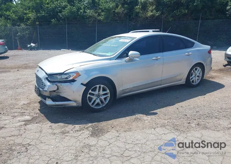 2014 Ford Fusion Se z USA, uszkodzony, nr VIN 1FA6P0H74E5391242